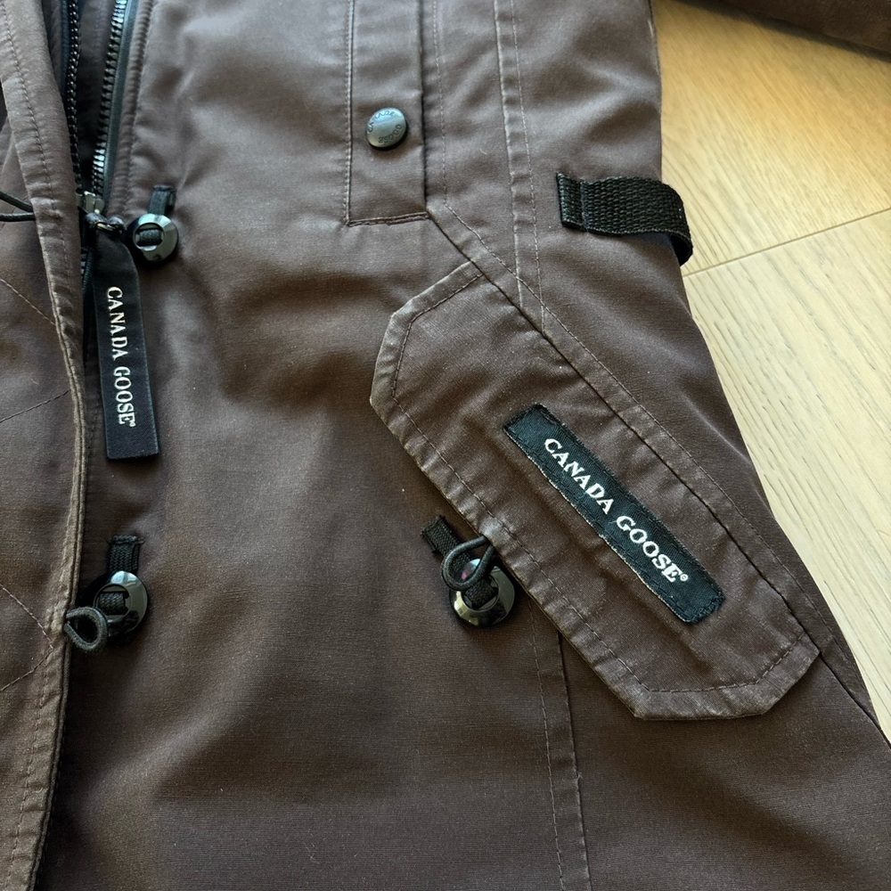 Canada Goose Women’s Brown Kensington Down Jacket Size XXS - Picture 6 of 16